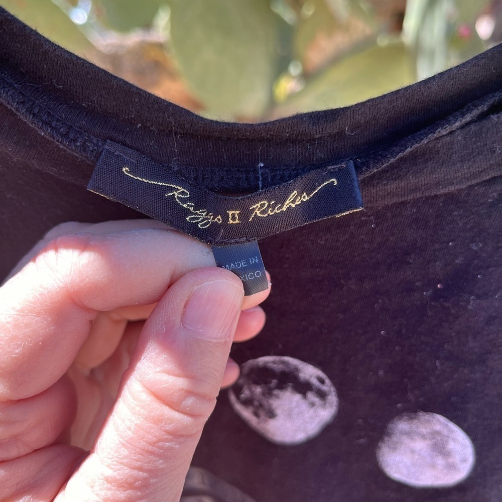 Raggs to Riches Black Moon Phase Graphic Tee I Love you to the Moon and Back - Picture 3 of 4